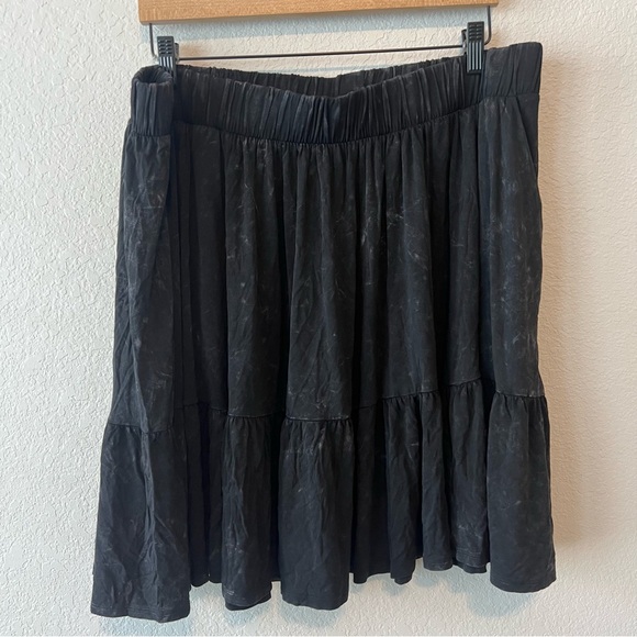 NWT Torrid Mini Super Soft Tiered Circle Skirt 6X - Picture 6 of 6